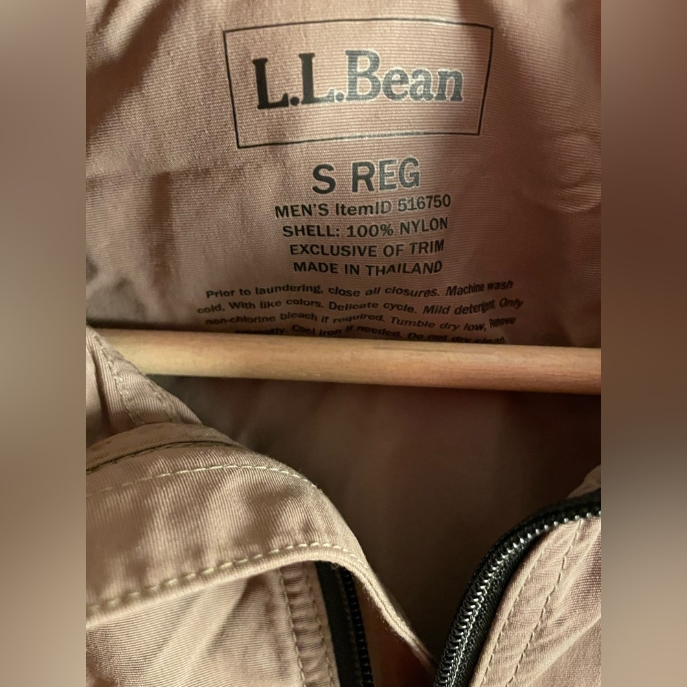 L.L. Bean Men’s Anorak full zip jacket - Picture 2 of 4
